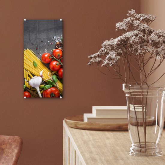 MuchoWow® Peinture sur verre 20x40 cm - Peinture sur verre acrylique - Pâtes - Herbes - Tomate - Épices - Rustique - Photo sur verre - Peintures