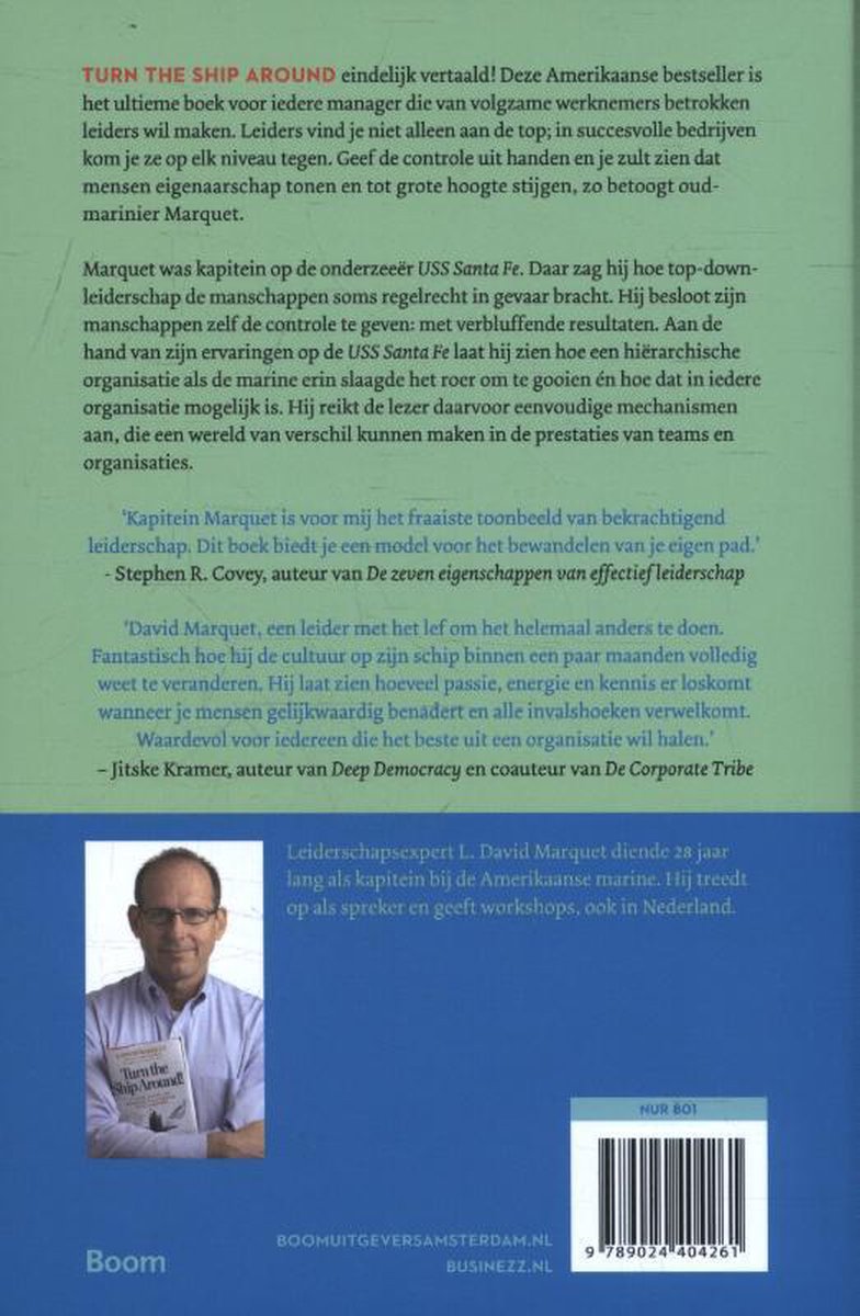 Achterkant van het boek 'Gooi het roer om!' met een foto van auteur David Marquet en een beschrijving.