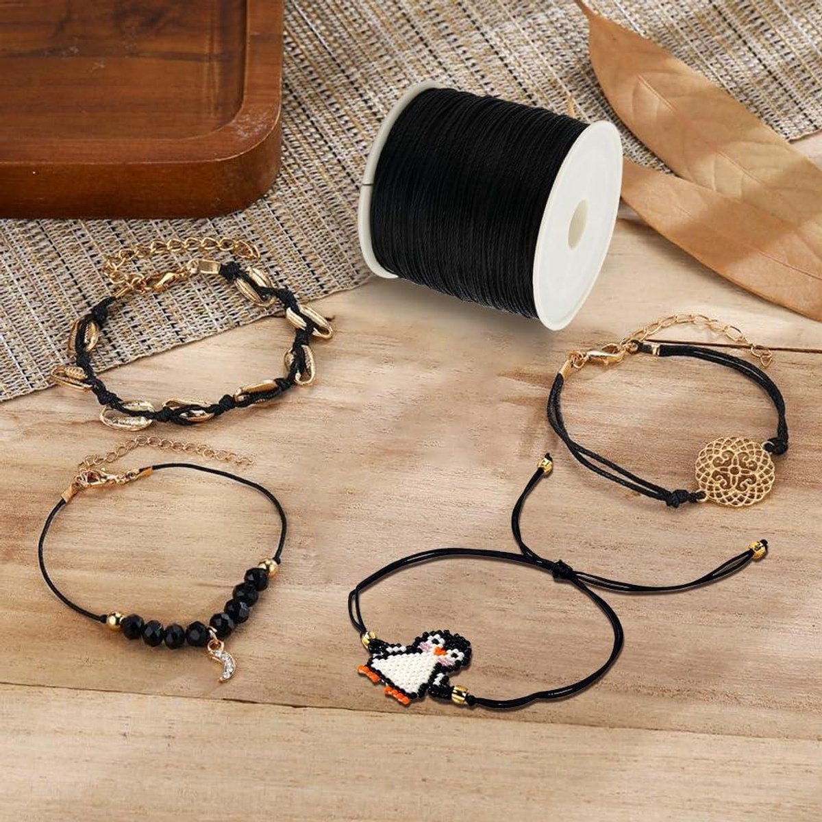 Fil Ciré Pour Bijoux - Cordon Polyester Ciré 0,5mm X 106m - Couleur Blanc - Pour Bracelets, Macramé, Réparation Cuir - Avec 2 Aiguilles