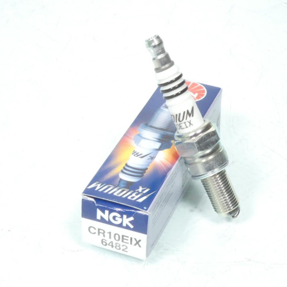 Bougie d'allumage NGK pour Moto CCM 644 R30 Après 2002 CR10EIX / 6482 / Par 4 Neuf