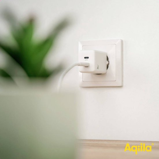 Chargeur USB Aqiila, 45 W, adaptateur USB-C, chargeur rapide GaN, Power PD , 2x USB-C, 100-240 V, Chargebird W2 Wit