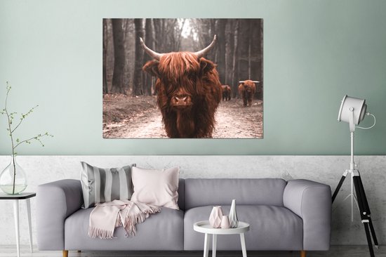 Wanddecoratie Metaal - Aluminium Schilderij Industrieel - Schotse hooglander - Bos - Koe - Dieren - Natuur - 160x120 cm - Dibond - Foto op aluminium - Industriële muurdecoratie - Voor de woonkamer/slaapkamer