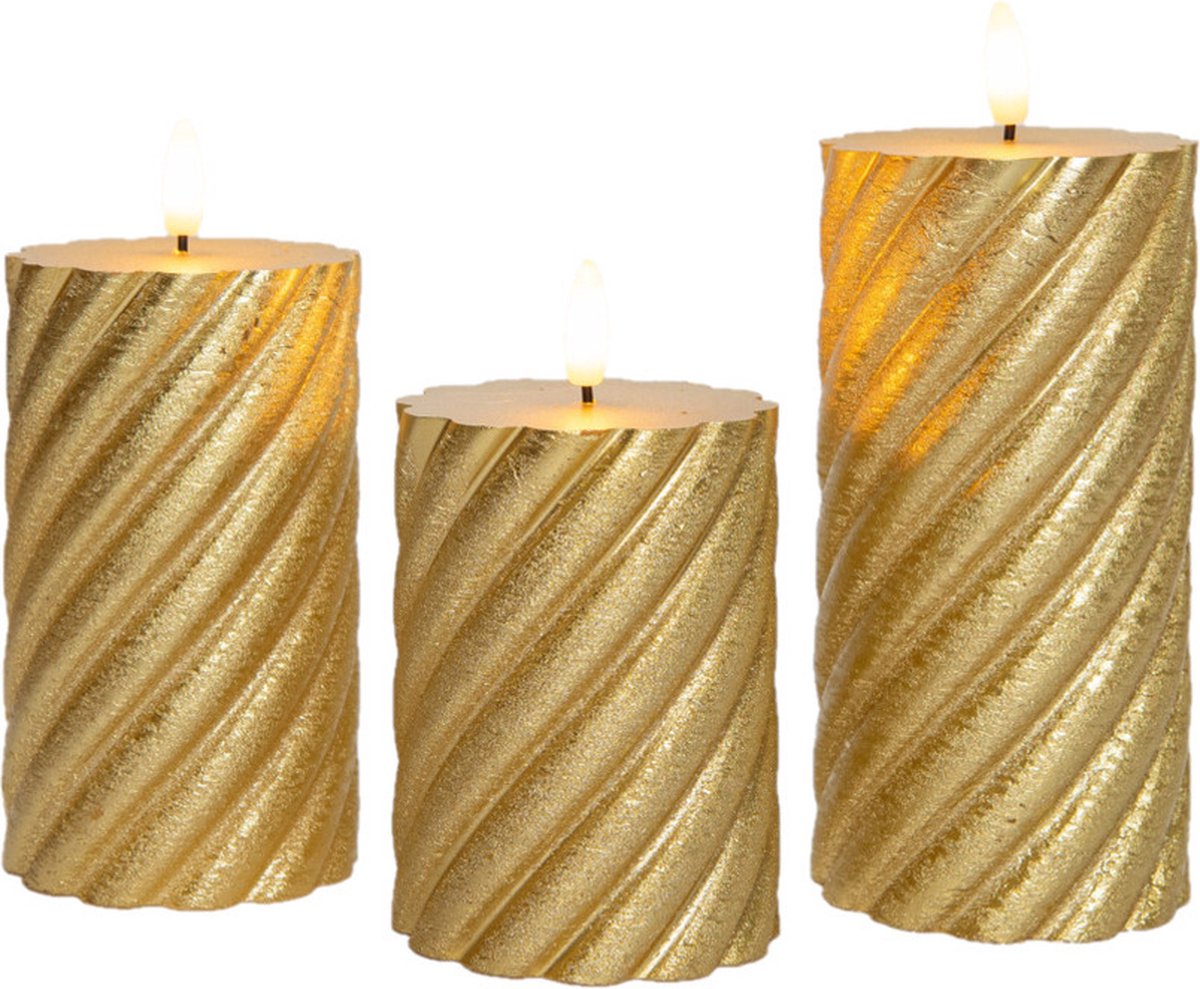 Anna's Collection Anna Collection LED kaarsen/stompkaarsen set - 3x st - goud - swirl - afstandsbediening Goudkleurig