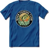 Fishing Club - Vissen T-Shirt | Beige | Grappig Verjaardag Vis Hobby Cadeau Shirt | Dames - Heren - Unisex | Tshirt Hengelsport Kleding Kado - Donker Blauw - 3XL