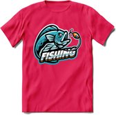 Fishing - Vissen T-Shirt | Grappig Verjaardag Vis Hobby Cadeau Shirt | Dames - Heren - Unisex | Tshirt Hengelsport Kleding Kado - Roze - XL