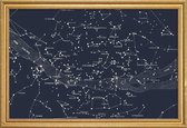 JUNIQE - Poster met houten lijst Sterrenkaart -30x45 /Blauw