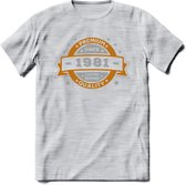 Premium Since 1981 T-Shirt | Goud - Zilver | Grappig Verjaardag Kleding Cadeau Shirt | Dames - Heren - Unisex Tshirt | - Licht Grijs - Gemaleerd - M