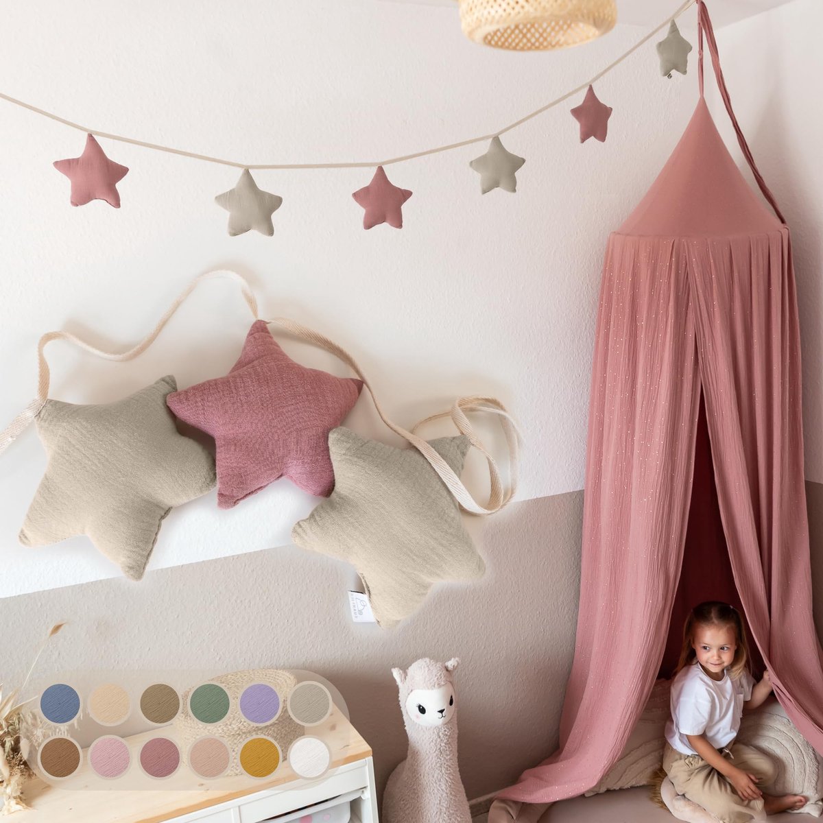 LILIMAUS Sterren slinger kinderkamer - stoffen slinger van mousseline katoen - 300 cm - roze en lichtbeige