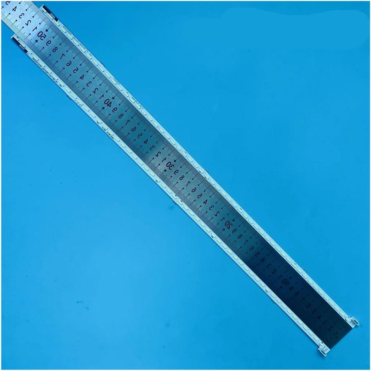 LED Achtergrondverlichting - Verlichtingsstrip Set - TV Beeldverbetering - Energiebesparend Ontwerp - 2 Stuks 54LED - Eén Kleur