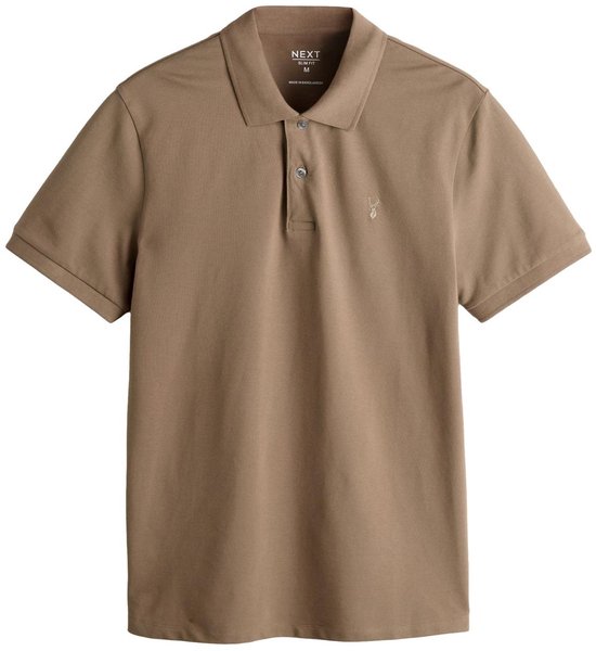 Bruin piqué poloshirt met korte mouwen, opgestikte kraag en een hertje als logo op de borst.