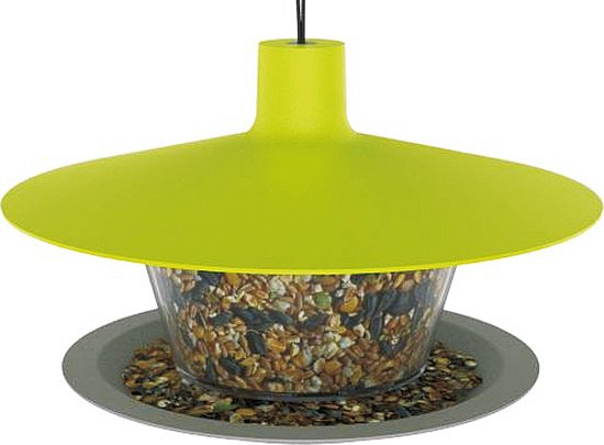 Groene vogelvoederhuisje met transparante bak gevuld met vogelvoer.
