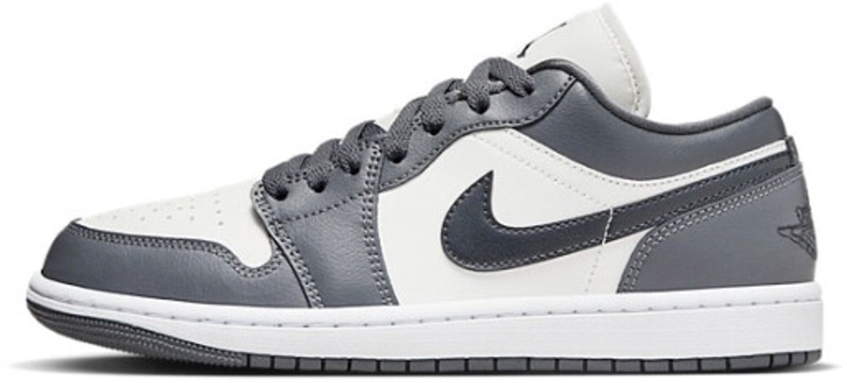 Jordan 1 Low ‘Dark ‘ Wit