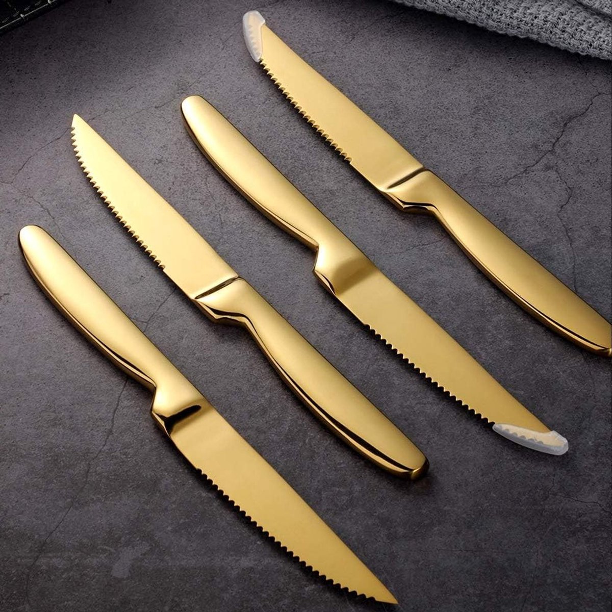 Set van 6 Steakmessen met scherpe kartelrand van roestvrij staal, 22 cm lang, ideaal voor vlees en tafeldiening