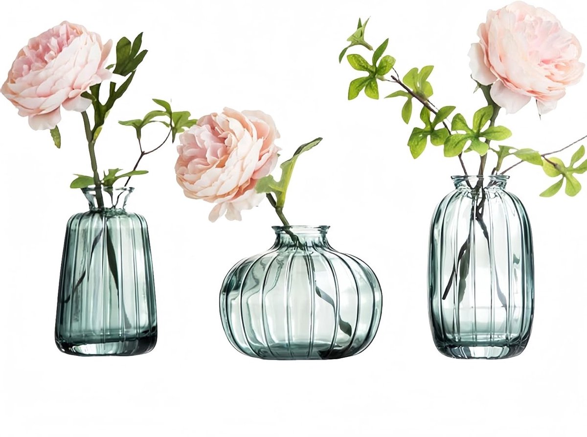 Kleine groene glazen vaas voor decoratie, perfect voor tafelversiering, bruiloften en cadeaus