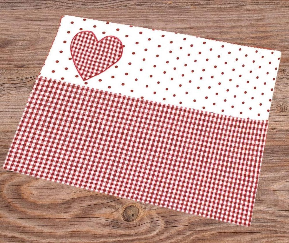 Placemats Lise - Tafelonderleggers - Tafeldekken - Geruit met hartapplicatie - 33x48 cm - Rood