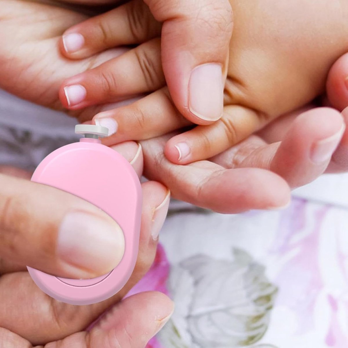 Elektrische Nagelknipper - Babynagelknipper Babyverzorging - Veilige Nagelverzorging - 4 Polijstkoppen - ca. 89 x 33 x 6 cm - Wit