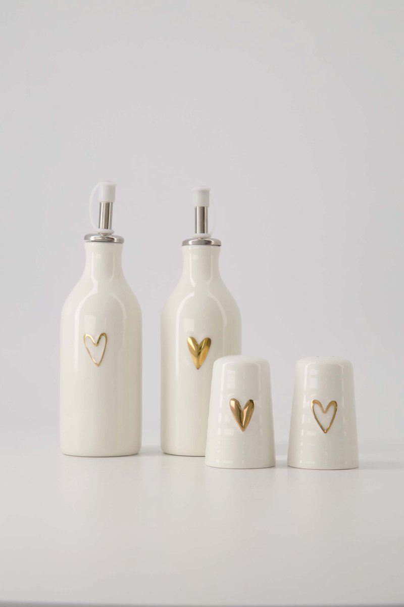 Zusss Oil/Vinegar Bottle Ceramic Line Heart White / Gold Keramiek Sand