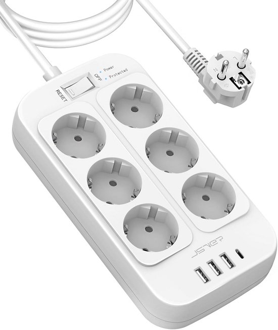 Wit 6-weg stekkerblok met 4 USB-poorten, lichtnetadapter en resetknop.