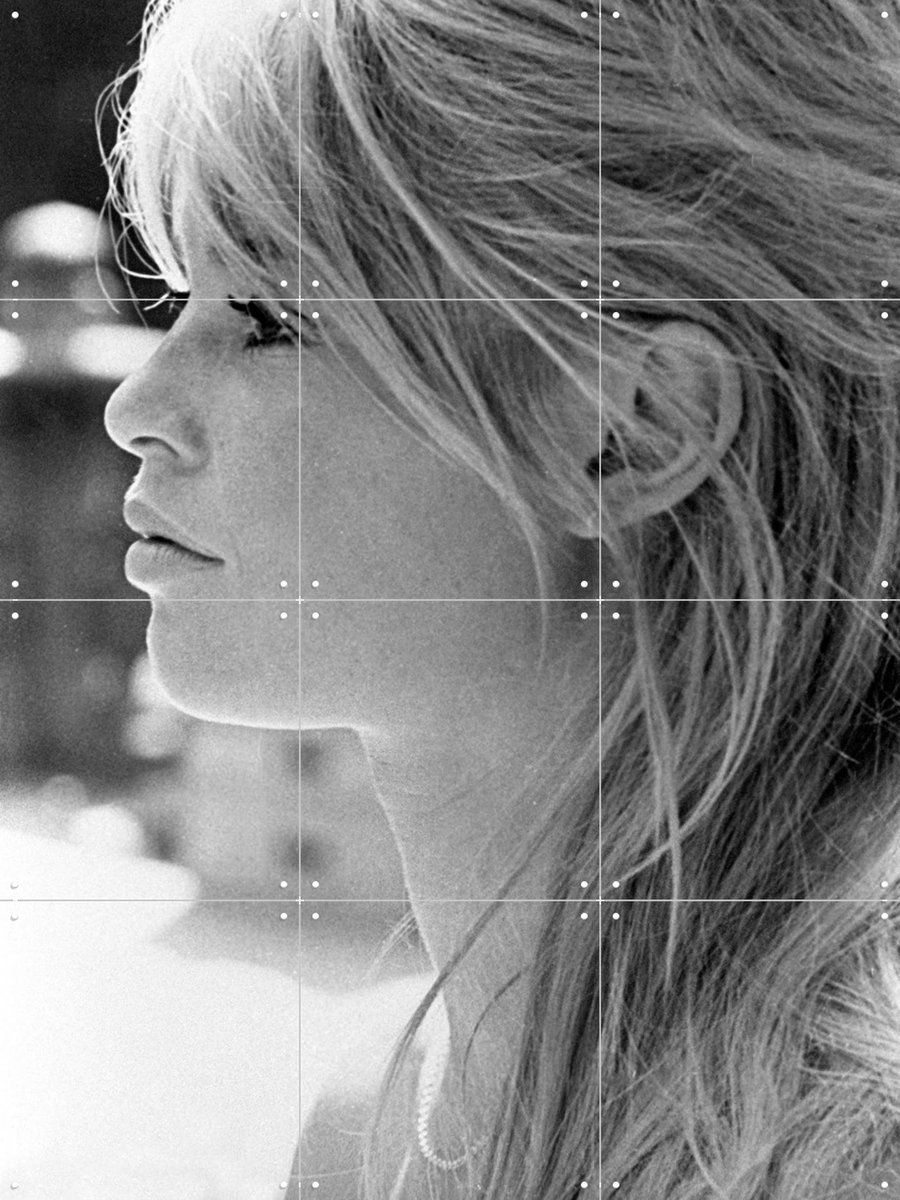 IXXI Brigitte Bardot, c.1963, Bridgeman Images - 60 x 80 cm - Gratis ophangtool - Grote wanddecoratie en posters - Vintage, Fotografie, Woonkamer