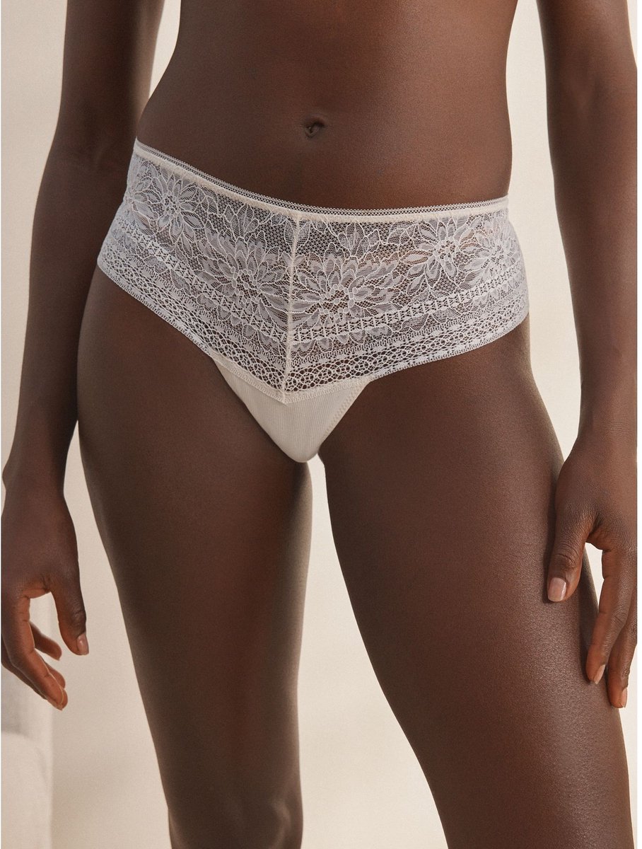 Next - Dames - Premium kanten string met hoge taille - Crème