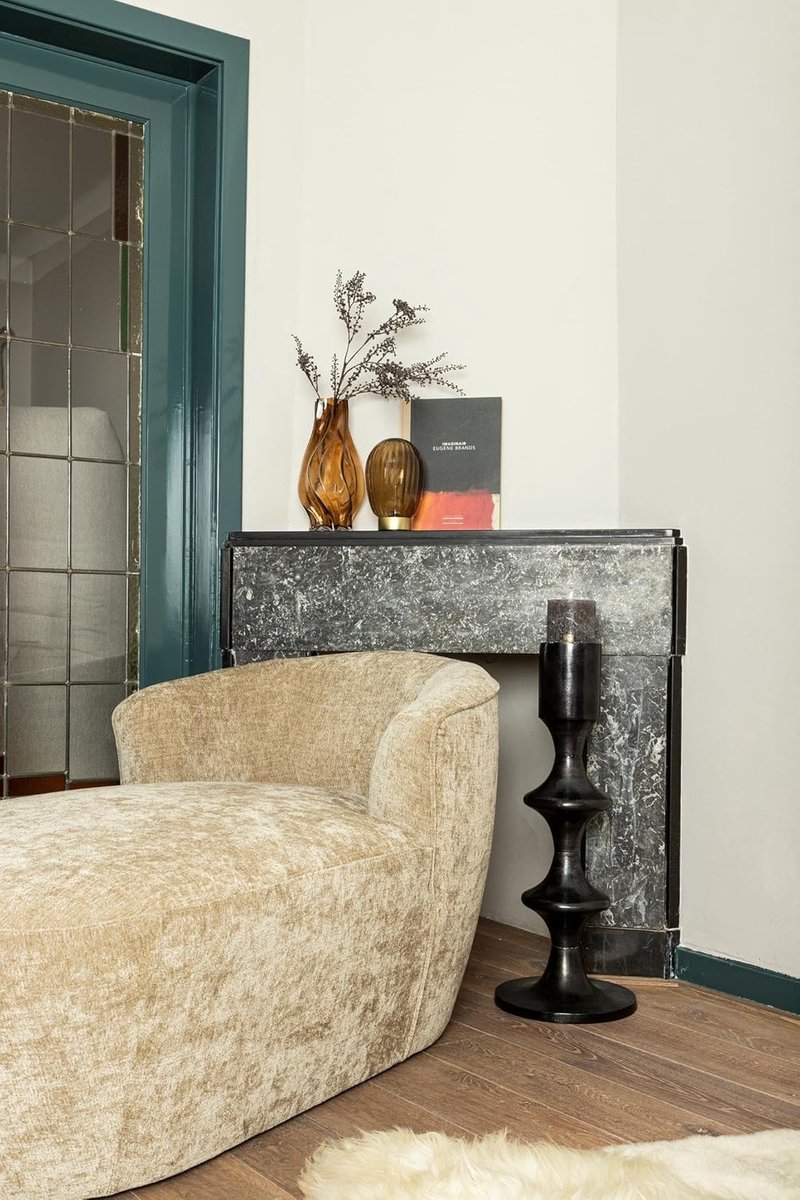Taika Kandelaar - Decoratieve Kaarsenhouder - Sfeervol Interieur - Hoogwaardig Aluminium - 31x31x92 cm - Zwart