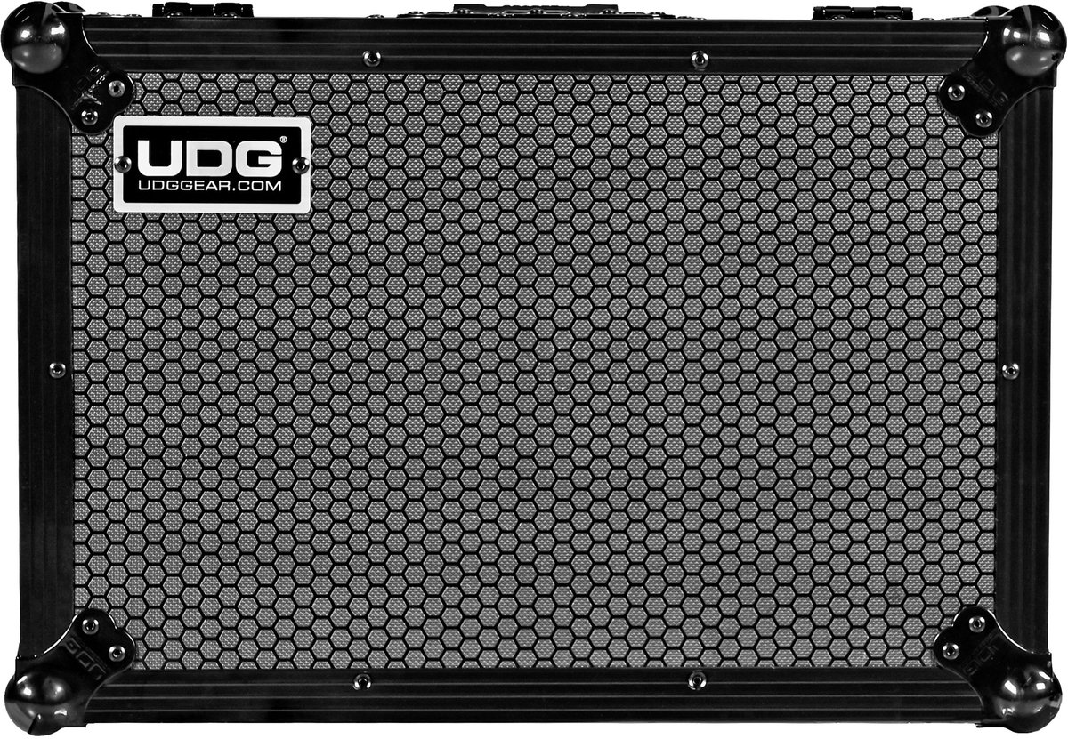 UDG Flight Case CDJ-3000X Black (U91110BL) - player case