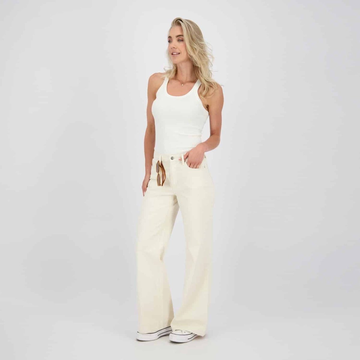 Sky Special 32 - cream - 26