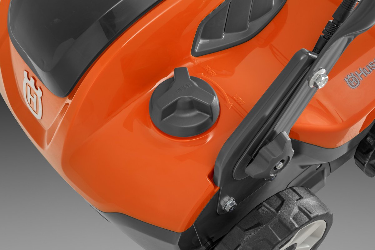 Husqvarna S138i Scarificateur sur batterie
