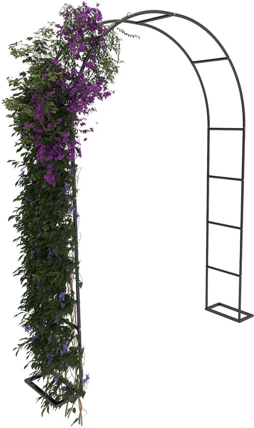 Zwarte metalen boog half begroeid met groene planten en paarse bloemen.