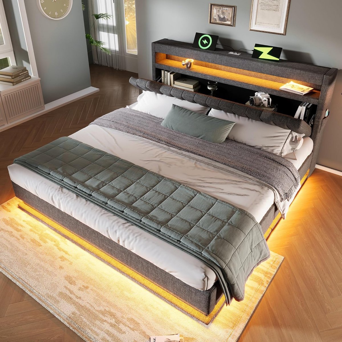 Gestoffeerd tweepersoonsbed met USB en L-E-D verlichting - 140x200cm