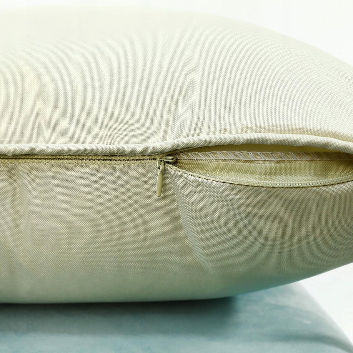 Beige Gaia Tuinkussenhoes 50x50 cm - Waterproof & Stijlvol
