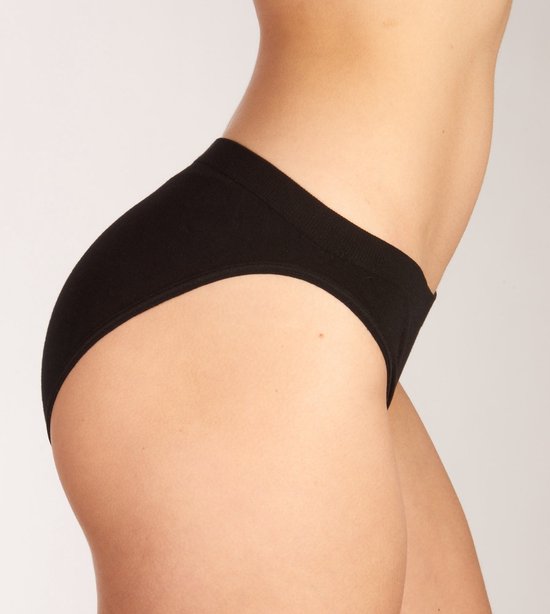 Zijaanzicht van een zwarte slip met een hoge tailleband.