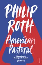 Boekomslag voor 'American Pastoral' van Philip Roth, met witte en rode tekst op een blauwe achtergrond met een rode driehoek.