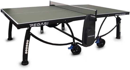 Donkergroene Pegasi 1000 Indoor tafeltennistafel met zwart onderstel.