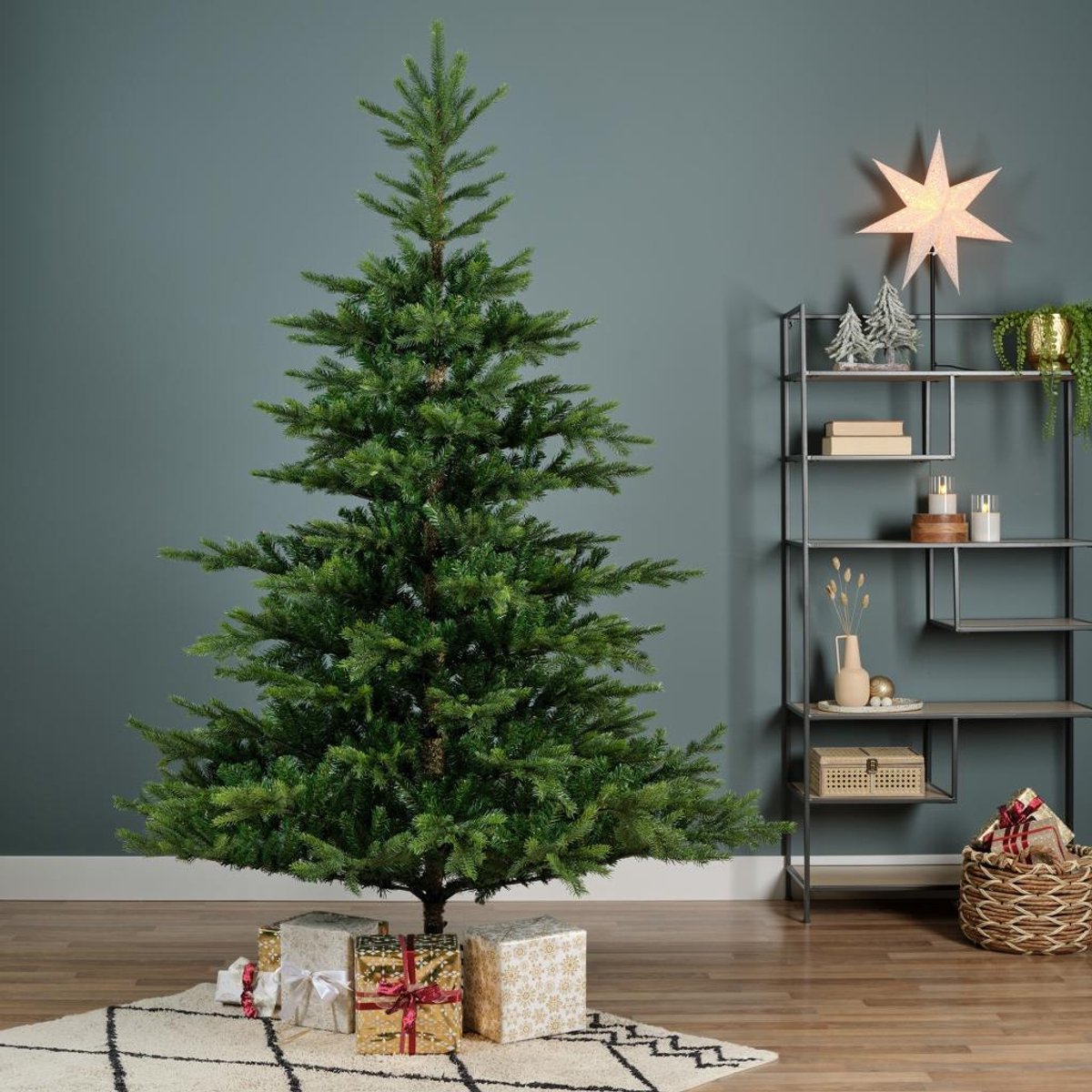 Bol.com Everlands Grandis Fir kunstkerstboom 210 cm - Zonder verlichting aanbieding