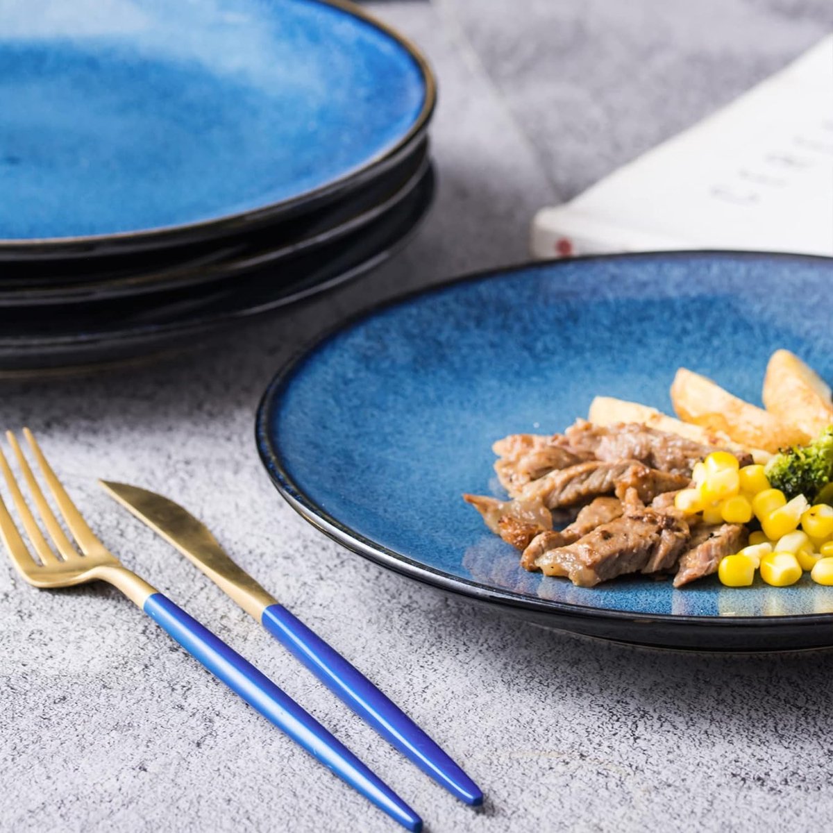 fanquare 20,8 cm Porseleinen Dessertbordjes, Blauwe en Witte Zijborden Set van 4, Royal Vintage Servies voor Keuken, Eettafel