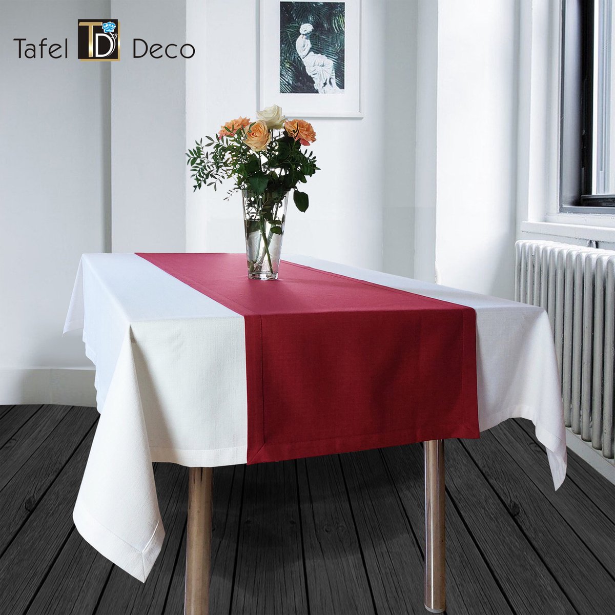 Elegante Kerst Tafelloper Crème Wit met Gouden Borduurwerk Kaarsen en