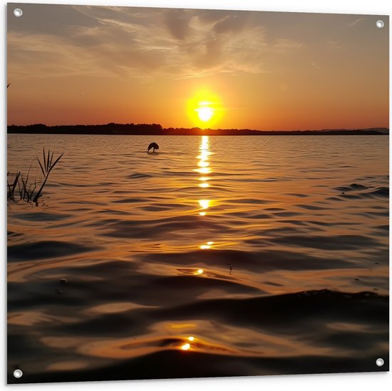 Tuinposter – Zonsondergang bij Kalm Meer - 100x100 cm Foto op Tuinposter (wanddecoratie voor buiten en binnen)