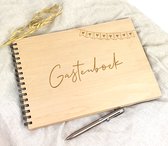 Gastenboek bruiloft - Gastenboek huwelijk - Gastenboek hout - Huwelijk decoratie - A4 houten gastenboek thema "Hartjesslinger"