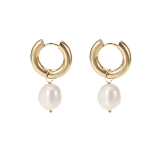 The Jewellery Club - Small pearl earrings gold - Oorbellen - Dames oorbellen - Parel oorbellen - Stainless steel - Hanger - 4 cm - The Jewellery Club