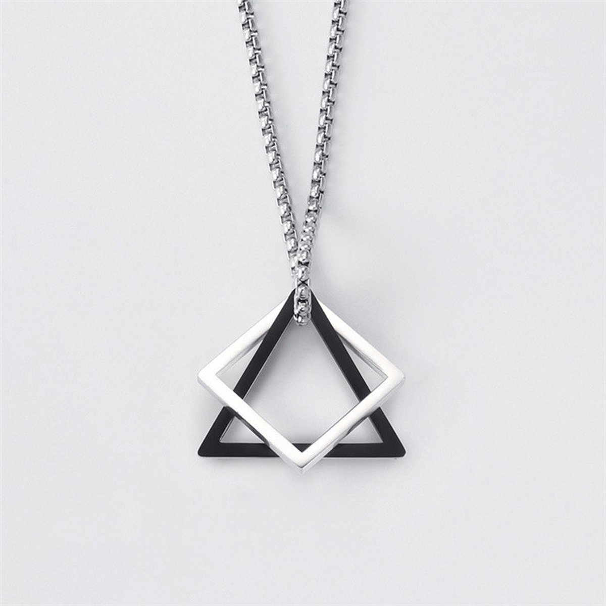 Donley - Interlocking Triangle/square - Punk ketting - Rock ketting- interlocking ketting - Gothic - non binair - vintage triangle.square - hiphop - punk - Punk interlocking Pendant Necklaces - Silver/Black