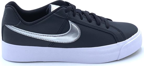 Nike Court Royale AC- Sneakers Dames- Maat 37.5