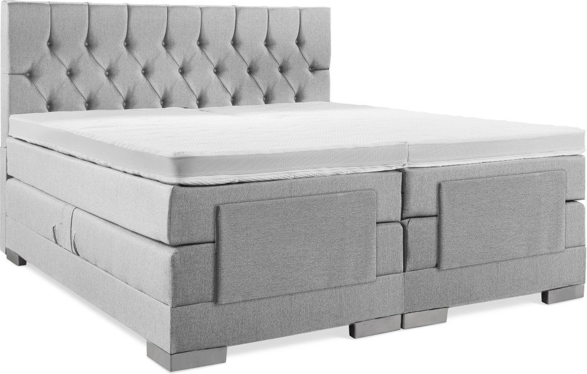 Elektrische Boxspring - 140x200 - Incl. Gecapitonneerd hoofdbord - Zilvergrijs met plint