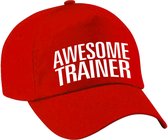 Bellatio Decorations cadeau pet/cap voor volwassenen - Awesome Trainer - rood - geweldige trainer