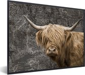 Fotolijst incl. Poster - Schotse hooglander - Wereldkaart - Dieren - 40x30 cm - Posterlijst