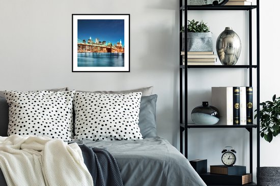 Poster - Fotolijst - New York - Brug - Brooklyn - Water - Architectuur - Licht - Woonkamer - Kader - 40x40 cm - Kamer decoratie - Poster met lijst - Poster kader - Woondecoratie - Decoratie woonkamer