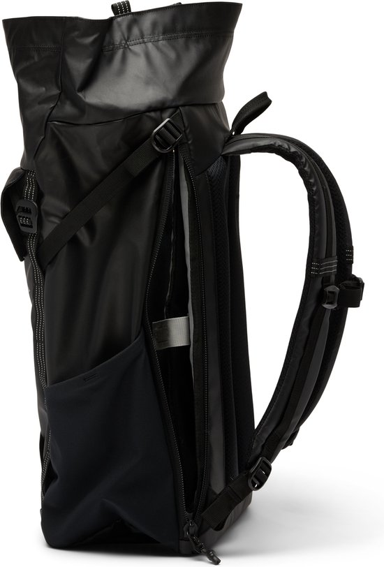 Convey™ II 27L Rolltop Backpack