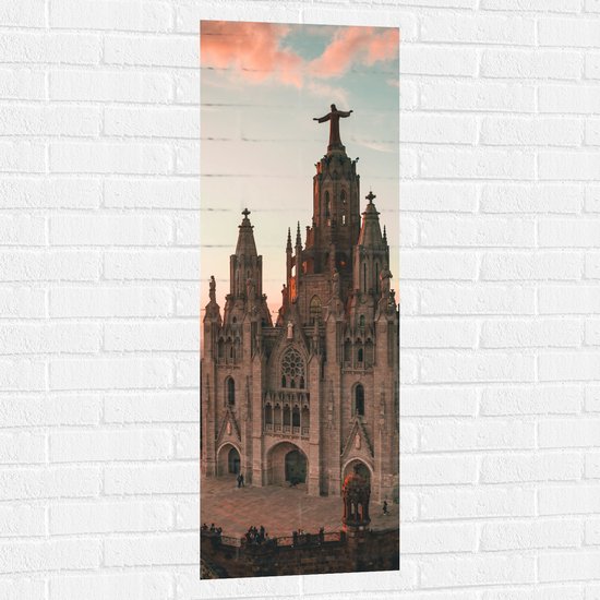 Muursticker - Temple of the Sacred Heart of Jesus, Barcelona, Spanje - 40x120 cm Foto op Muursticker
