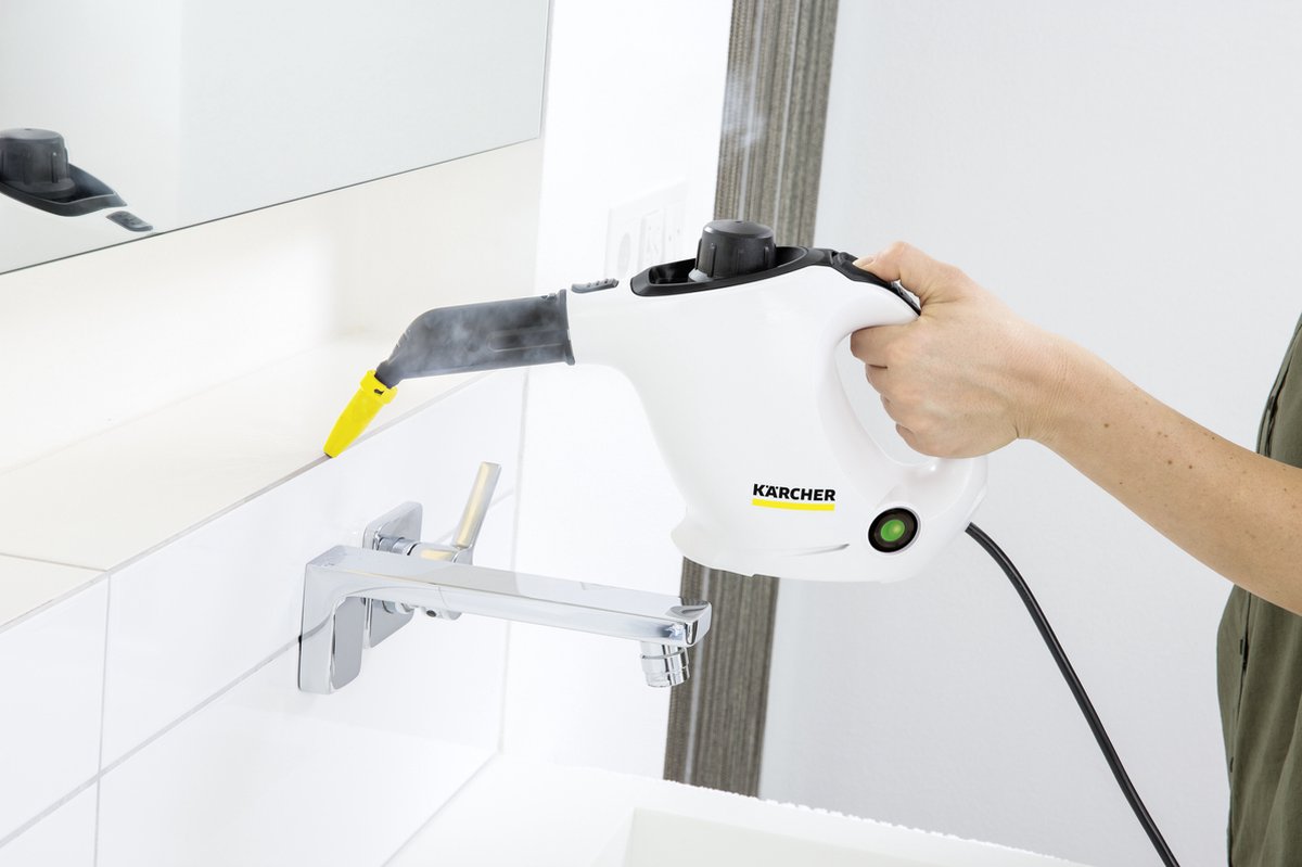 Kärcher stoomreiniger SC 1, stoomdruk: 3 bar, opwarmtijd: 3 min., vermogen: 1.200 W, oppervlakteprestatie: 20 m², tank: 200 ml, met hand-, puntstraal- en powersproeier, microvezelafdekking Kärcher stoomreiniger SC 1, stoomdruk: 3 bar, opwarmtijd: 3 min., vermogen: 1.200 W, oppervlakteprestatie: 20 m², tank: 200 ml, met hand-, puntstraal- en powersproeier, microvezelafdekking