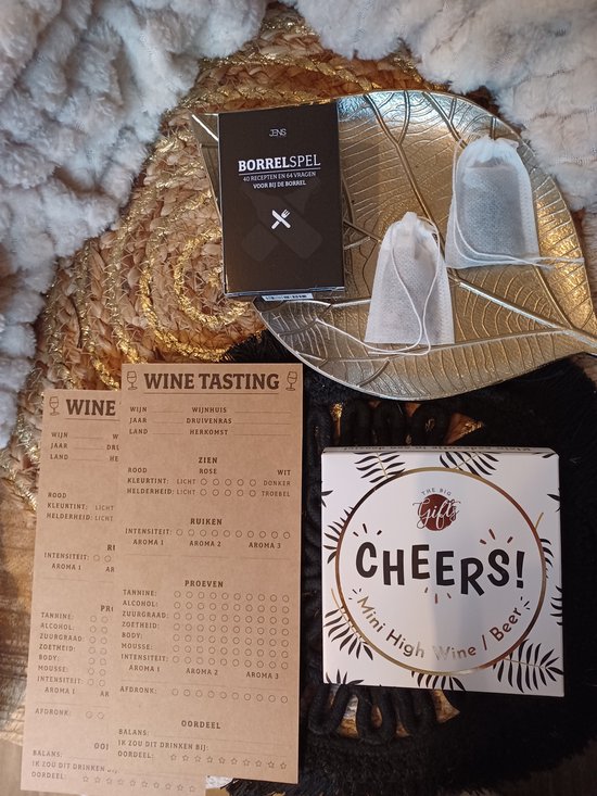 Borrelpakket-Borrelbox Cadeau-Borrelspel-Kaartspel-Cocktailrecepten-Vragenspel-Borrelhapjes-Recepten-High Wine-Wijn proeven-Wijnproeverij-Tasting Cards-Wijnproef invulkaarten-High Wine-Wijncadeau-Relatiegeschenk-Kerst-Sint-Kerstcadeau-Verjaardag cadeau geven Borrelpakket-Borrelbox Cadeau-Borrelspel-Kaartspel-Cocktailrecepten-Vragenspel-Borrelhapjes-Recepten-High Wine-Wijn proeven-Wijnproeverij-Tasting Cards-Wijnproef invulkaarten-High Wine-Wijncadeau-Relatiegeschenk-Kerst-Sint-Kerstcadeau-Verjaardag cadeau geven